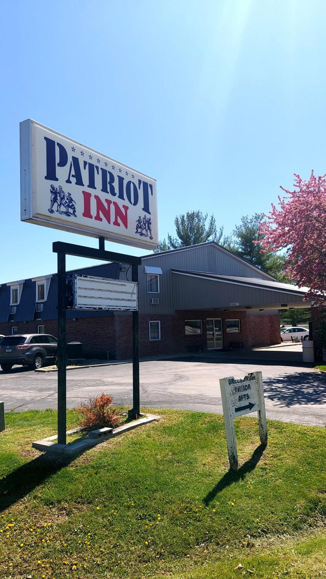 Patriot Inn Spencer 外观 照片